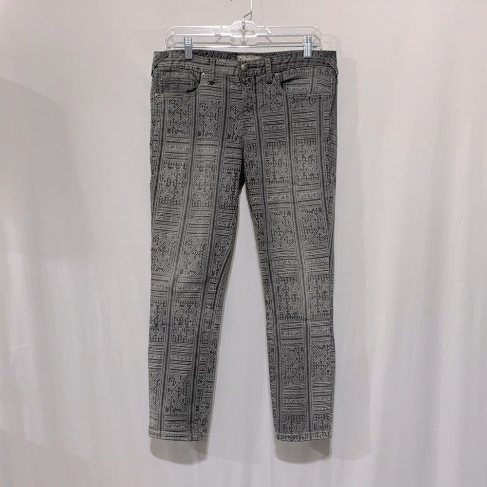 🟢3 for $20—-FREE People Isla Batik Print ankle length zip button fly sz 30
